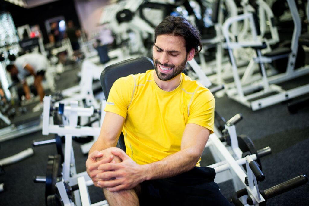 How To Avoid Painful Injuries At The Gym
